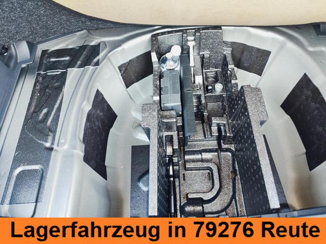 Skoda Fabia 130 Jahre 1.0 TSI 95PS mit Garantie 5 bis 100.000Km Sunset Tempomat Klimaautomatik Sitzheizung SmartLink AndroidAuto Apple CarPlay Digitales Tacho 8" Einparkhilfe hinten R&uuml;ckfahrkamera Leichtmetallfelgen 15" DAB Radio 