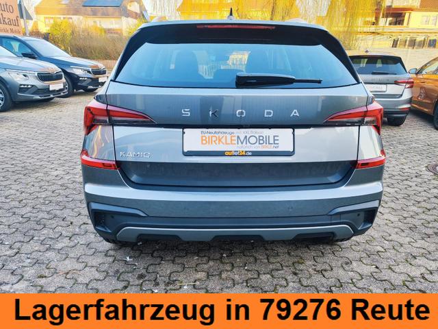 Skoda Kamiq Sondermodell 130 Jahre PREMIUM" 1.5 TSI 150PS AHK schwenkbar 17" Alu, Elektr. Heckklappe, Kessy, Alarm, SunSet, Toter-Winkel, Virtual Cockpit 10", Parksensoren vorn/hinten, R&uuml;ckfahrkamera, Sitzheizung, Tempomat, Climatronic, Radio 8" 