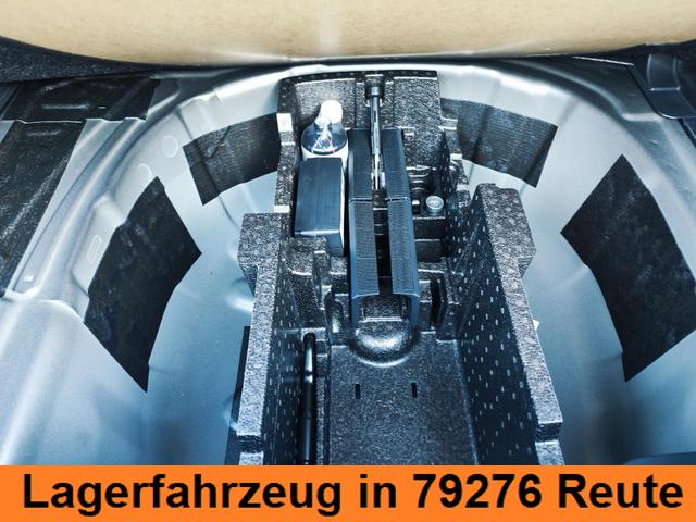 Skoda Kamiq Sondermodell 130 Jahre PREMIUM" 1.5 TSI 150PS AHK schwenkbar 17" Alu, Elektr. Heckklappe, Kessy, Alarm, SunSet, Toter-Winkel, Virtual Cockpit 10", Parksensoren vorn/hinten, R&uuml;ckfahrkamera, Sitzheizung, Tempomat, Climatronic, Radio 8" 