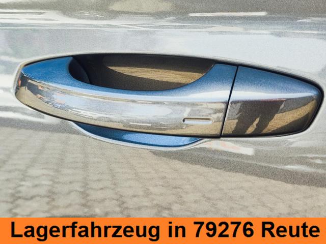 Skoda Kamiq Top Selection L 115PS DSG Automatik mit elektrischer Heckklappe Tempomat LED Scheinwerfer Sitzheizung Lenkradheizung Einparkhilfe vorne+hinten R&uuml;ckfahrkamera DAB Radio Kessy Licht und Regensensor 