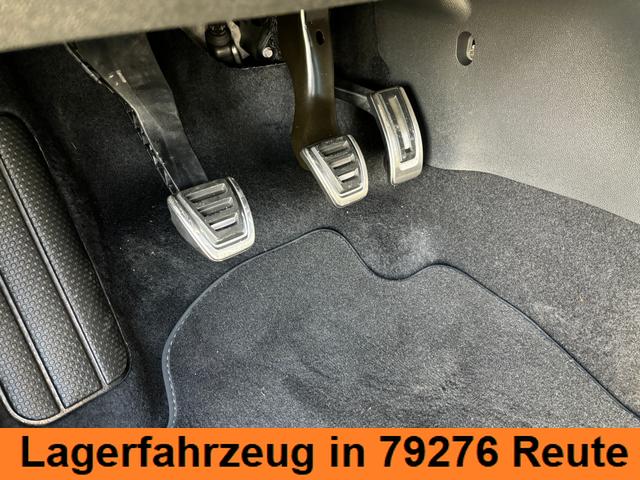 Volkswagen T-Cross R-Line Limited 1.0 TSI 115PS DSG, Schwarz-Metallic, 5 JAHRE GARANTIE, ANH&Auml;NGERKUPPLUNG, Sitzheizung, Climatronic, 18" Alu, MATRIX-LED-Scheinwerfer, Tempomat ACC, Parksensoren vo/hi, R&uuml;ckfahrkamera, Keyless, Privacy-Glas, Radio "Ready2Discover", Wireless App-Connect 