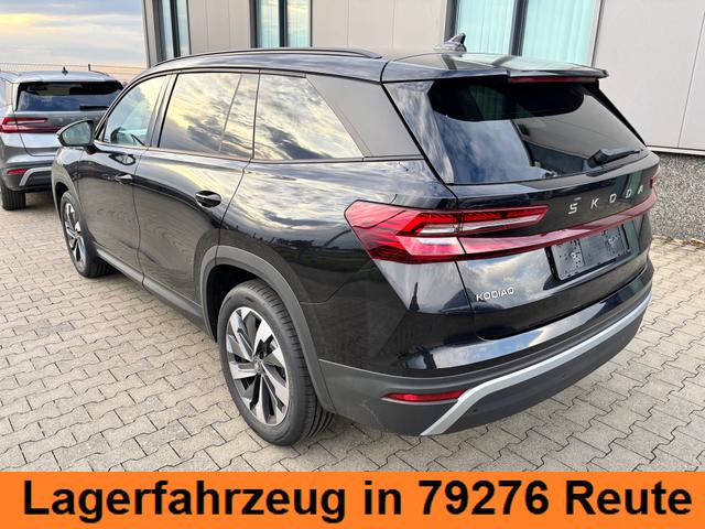 Skoda Kodiaq Selection 1.5 TSI mHEV 150PS DSG, 3J. Garantie, STANDHEIZUNG, 19" Alu, MATRIX-LED, NAVI 13", Alarm, Anhängerkupplung, Elektr. Heckklappe, ACC, 3Z-Climatronic, KESSY, Sitzheizung, Parksensoren v/h, Kamera, Fahrersitz elektr/Memory, Lederlenkrad beheizt, Virtual Coc 
