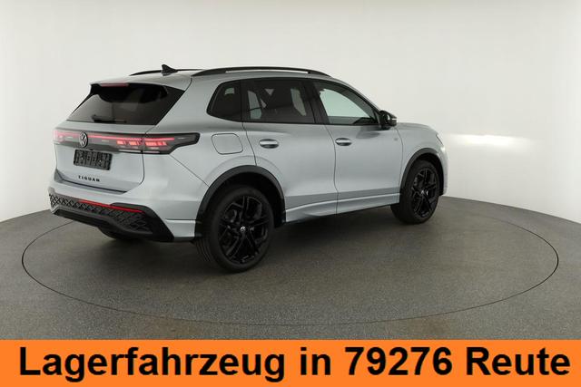 Volkswagen Tiguan 1.5 TSI eHybrid 200 kW R-Line Black, Pano, 20-Zoll, AHK, AreaView, 5-J Garantie 
