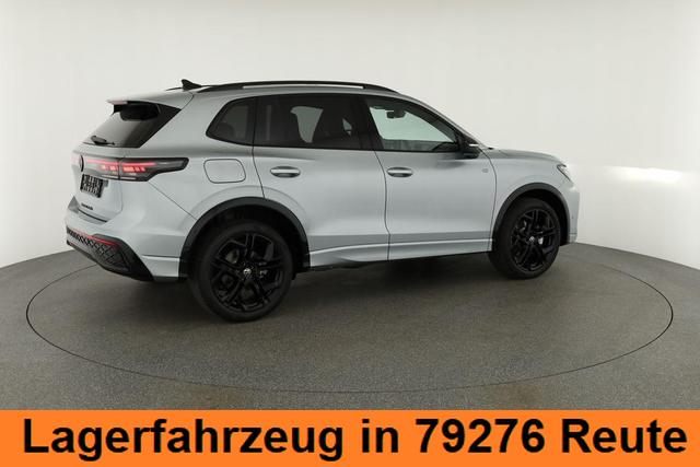 Volkswagen Tiguan 1.5 TSI eHybrid 200 kW R-Line Black, Pano, 20-Zoll, AHK, AreaView, 5-J Garantie 