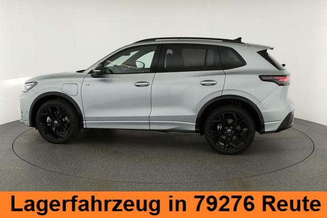 Volkswagen Tiguan 1.5 TSI eHybrid 200 kW R-Line Black, Pano, 20-Zoll, AHK, AreaView, 5-J Garantie 