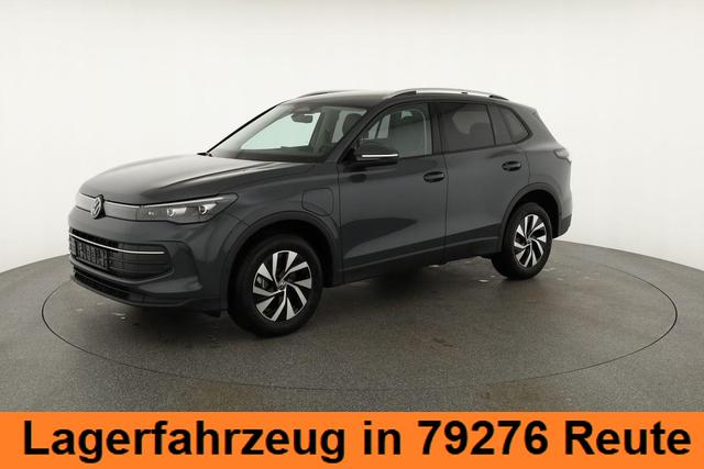 Volkswagen Tiguan 1.5 TSI eHybrid 150 kW Life DSG Life, AHK, Navi, ParkAssist, 5-J Garantie 