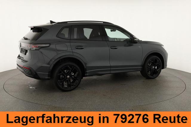 Volkswagen Tiguan 1.5 TSI eHybrid 200 kW R-Line Black, Pano, 20-Zoll, AHK, AreaView, 5-J Garantie 