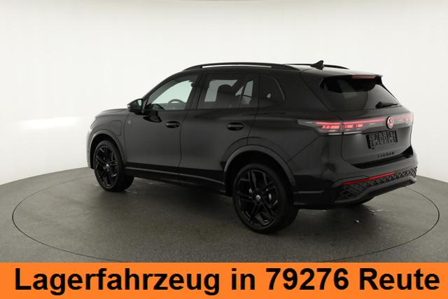 Volkswagen Tiguan 1.5 TSI eHybrid 200 kW R-Line Black, Pano, 20-Zoll, AHK, AreaView, 5-J Garantie 