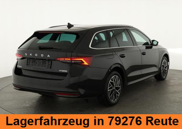 Skoda Octavia Combi 1.5 TSI mHEV 110 kW Selection DSG Selection, AHK, Side, el. Klappe, Kamera, Winter 