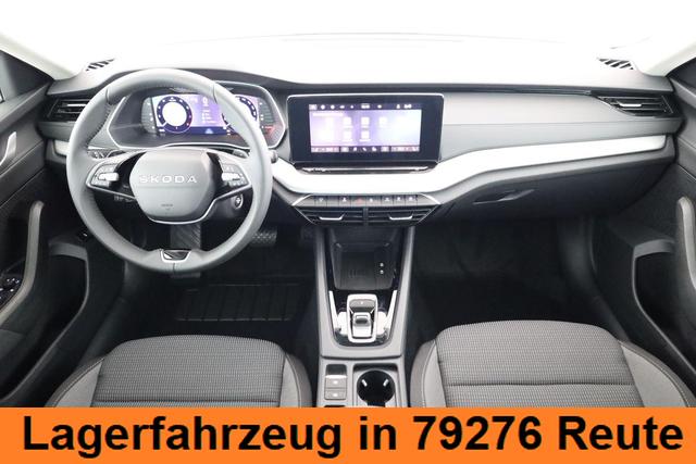 Skoda Octavia Combi 1.5 TSI mHEV 110 kW Selection DSG Selection, AHK, Side, el. Klappe, Kamera, Winter 