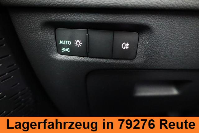 Skoda Octavia Combi 1.5 TSI mHEV 110 kW Selection DSG Selection, AHK, Side, el. Klappe, Kamera, Winter 