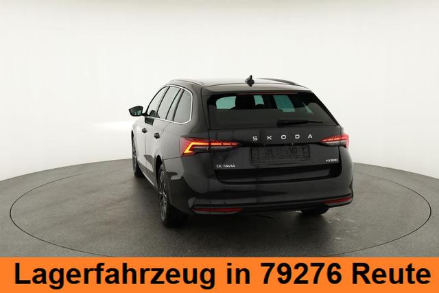 Skoda Octavia Combi 1.5 TSI mHEV 110 kW Selection DSG Selection, AHK, Side, el. Klappe, Kamera, Winter 