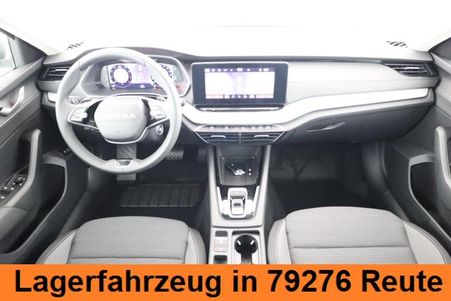 Skoda Octavia Combi 1.5 TSI mHEV 110 kW Selection DSG Selection, AHK, Side, el. Klappe, Kamera, Winter 