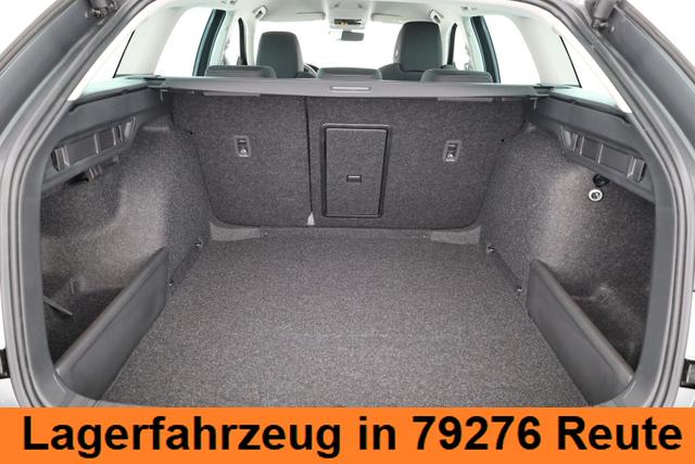 Skoda Octavia Combi 1.5 TSI mHEV 110 kW Selection DSG Selection, AHK, Side, el. Klappe, Kamera, Winter 