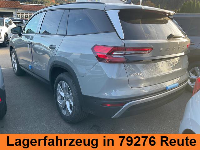 Skoda Kodiaq 2.0 TDI 142kW 4x4 Selection DSG Selection, 7-Sitzer, AHK, Navi, Side, el. Klappe, AreaView, ParkAssist 