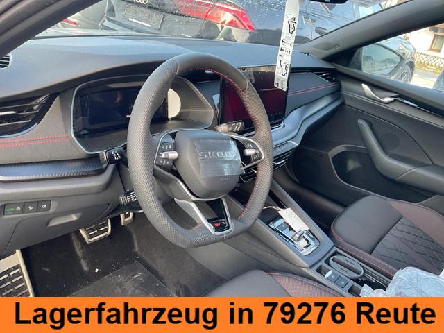 Lagerfahrzeug Skoda Octavia Combi - RS 2.0 TSI DSG, Sonderlackierung, AHK, 19 Zoll, Canton, el. Klappe, Navi, Matrix, sofort