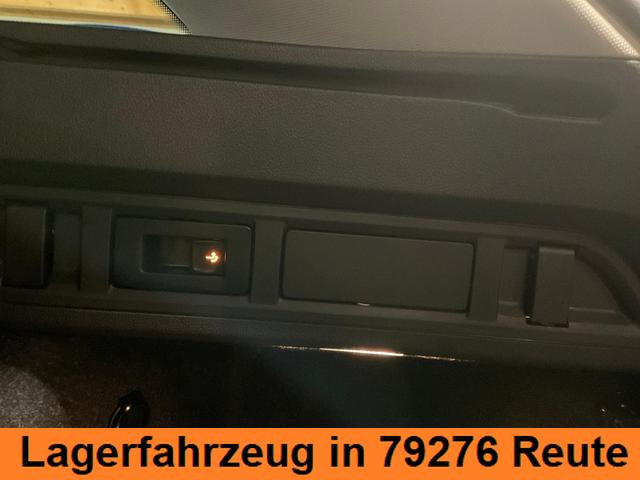 Skoda Octavia Combi 1.5 TSI mHEV 110 kW Selection DSG Selection, AHK, Side, el. Klappe, Kamera, Winter 