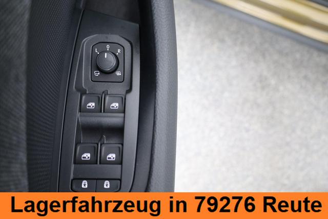 Skoda Kodiaq 2.0 TDI 142kW 4x4 Selection DSG Selection, 7-Sitzer, AHK, Navi, Side, el. Klappe, AreaView, ParkAssist 