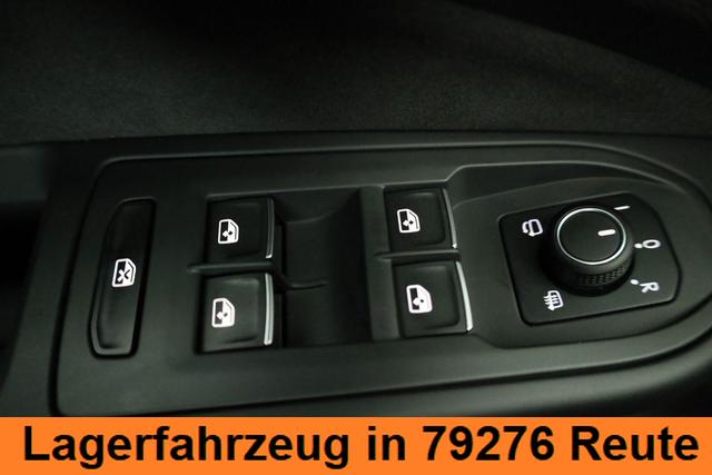 Volkswagen Golf 2.0 TSI 195 kW GTI VIII DSG, Navi, Side, Matrix, Kamera, Winter, 19-Zoll 