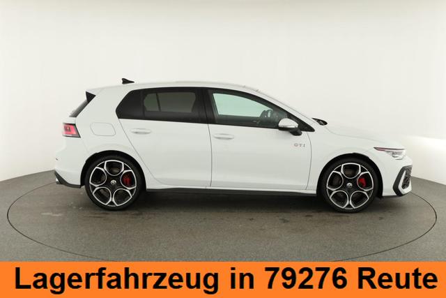 Volkswagen Golf 2.0 TSI 195 kW GTI VIII DSG, Navi, Side, Matrix, Kamera, Winter, 19-Zoll 