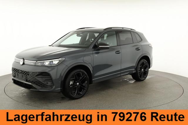 Volkswagen Tiguan 1.5 TSI eHybrid 200 kW R-Line Black, Pano, IQ.Light, 20-Zoll, AHK, AreaView 