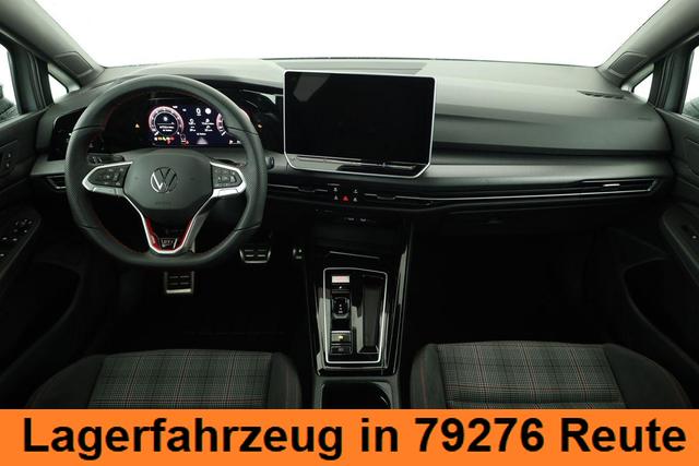 Volkswagen Golf 2.0 TSI 195 kW GTI VIII DSG Black Style, Pano, Navi, Side, Matrix, AreaView, Winter, 19-Zoll 
