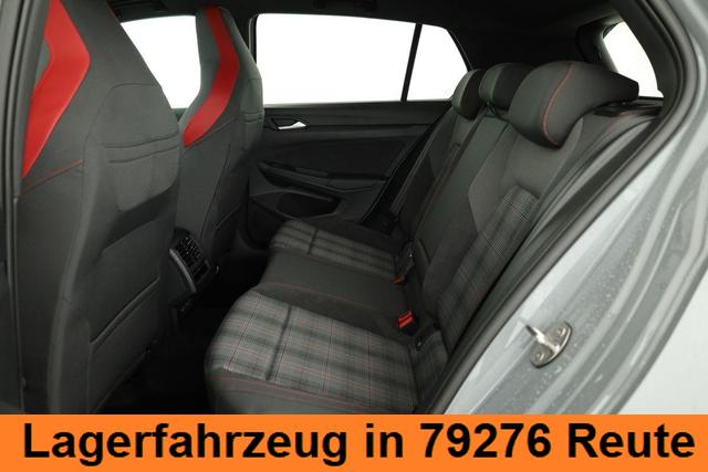 Volkswagen Golf 2.0 TSI 195 kW GTI VIII DSG Black Style, Pano, Navi, Side, Matrix, AreaView, Winter, 19-Zoll 