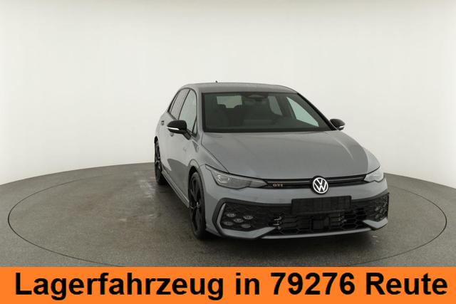 Volkswagen Golf 2.0 TSI 195 kW GTI VIII DSG Black Style, Pano, Navi, Side, Matrix, AreaView, Winter, 19-Zoll 
