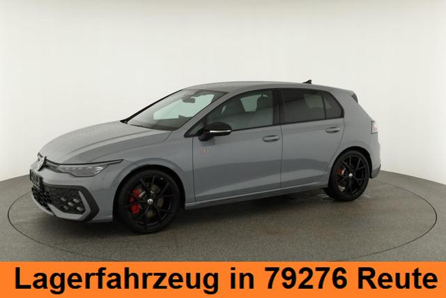 Volkswagen Golf 2.0 TSI 195 kW GTI VIII DSG Black Style, Pano, Navi, Side, Matrix, AreaView, Winter, 19-Zoll 