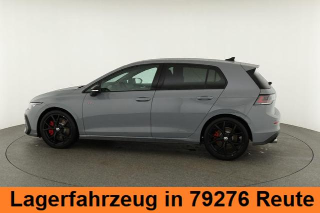 Volkswagen Golf 2.0 TSI 195 kW GTI VIII DSG Black Style, Pano, Navi, Side, Matrix, AreaView, Winter, 19-Zoll 