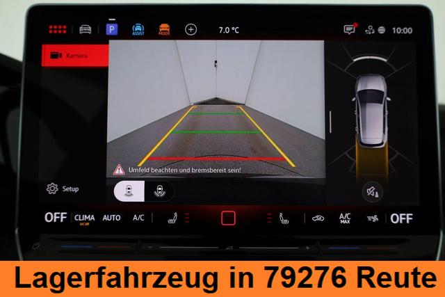 Volkswagen Golf 2.0 TSI 195 kW GTI VIII DSG, Navi, Side, Matrix, Kamera, Winter, 19-Zoll 