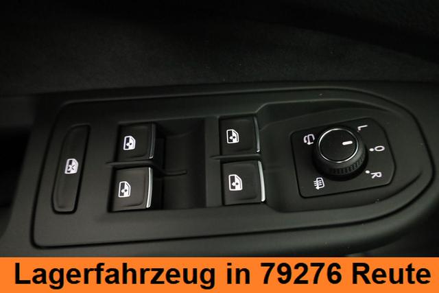 Volkswagen Golf 2.0 TSI 195 kW GTI VIII DSG, Navi, Side, Matrix, Kamera, Winter, 19-Zoll 