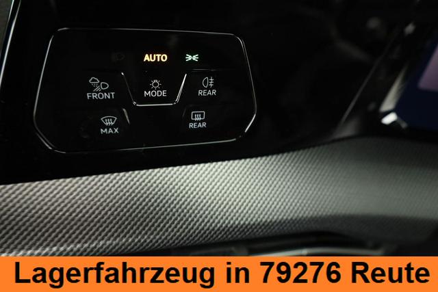 Volkswagen Golf Variant 1.5 TSI 110 kW R-Line VIII R-LINE, AHK, easyOpen, Kamera, LED-Plus, 3-J Garantie 