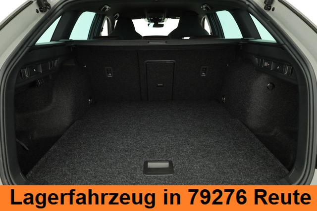 Skoda Octavia Combi 2.0 TSI 195 kW RS DSG, AHK, Navi, Matrix, Side, Winter, 5 J.-Garantie 