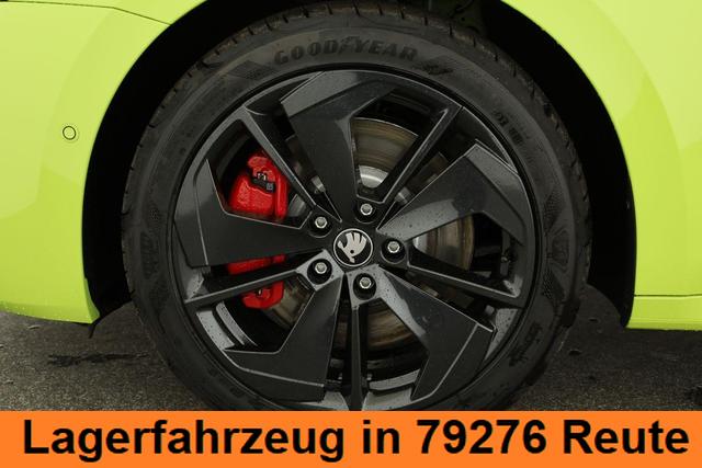 Skoda Octavia Combi 2.0 TSI 195 kW RS DSG, AHK, Navi, Matrix, Side, Winter, 5 J.-Garantie 