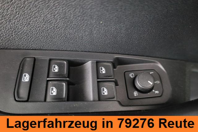 Skoda Karoq Drive 4x4 2.0 TDI DSG Drive, AHK, Matrix, Pano, Winter, el. Klappe 