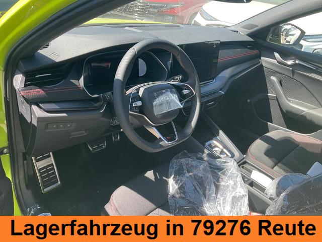 Lagerfahrzeug Skoda Octavia Combi - 2.0 TSI 195 kW RS DSG, Pano, Standheizung, AHK, Navi, Matrix, Sound, Side, Winter, 5 J.-Garantie