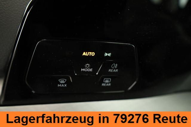 Volkswagen Golf Variant LIFE VIII 2.0 TDI DSG Life, AHK, easyOpen, Kamera, 3-J Garantie 