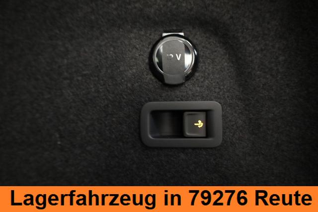 Volkswagen Golf Variant LIFE VIII 2.0 TDI DSG Life, AHK, easyOpen, Kamera, 3-J Garantie 