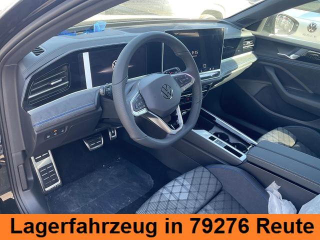 Lagerfahrzeug Volkswagen Passat Variant - 2.0 TDI 142 kW 4Motion R-Line DSG 4M R-LINE, Pano, AHK, IQ.Light, HUD, 19-Zoll, AreaView, Navi, Side