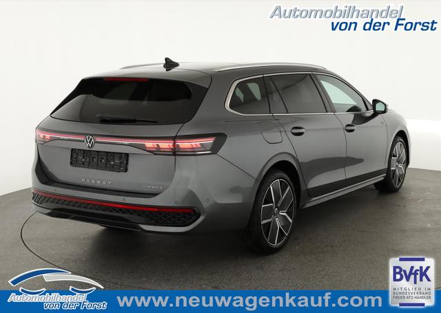 Volkswagen Passat Variant - 1.5 TSI eHybrid 200 kW R-Line Passat Variant 1.5 eHybrid R-LINE, Pano, 19-Zoll, IQ.Light