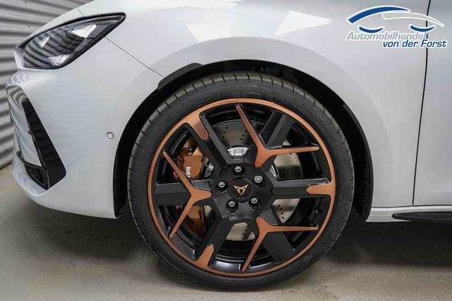Cupra Leon Sportstourer Leon ST 2,0 TSI DSG 4Drive VZ Extreme - LAGER 