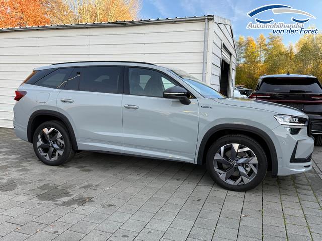 Skoda Kodiaq Sportline Kodiaq Sportline 2.0 TSI DSG 4x4 7Sitzer*AHK*NAVI*SHZ*Matrix*360&deg;*IPA*Keyless*Canton 