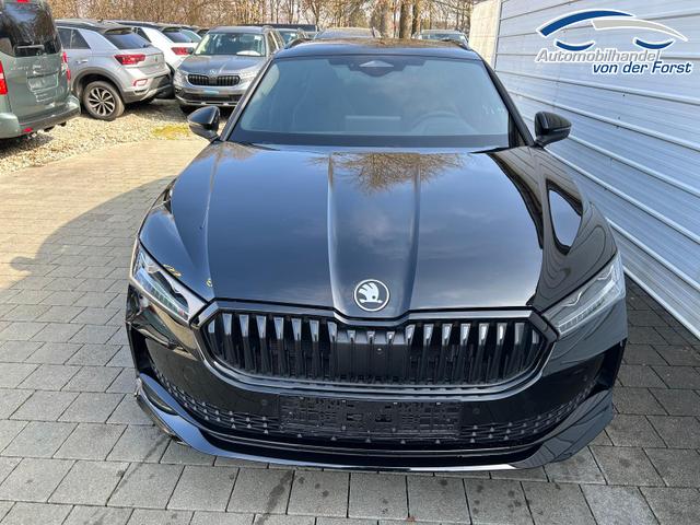 Skoda Superb Combi Sportline Superb Kombi Sportline 2.0 TDI DSG 4x4 *HUD*AHK*Navi*Matrix*AssistenzPlus*NAVI*E-Heck*Keyless 