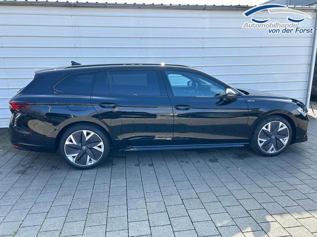 Skoda Superb Combi Sportline Superb Kombi Sportline 2.0 TDI DSG 4x4 *HUD*AHK*Navi*Matrix*AssistenzPlus*NAVI*E-Heck*Keyless 