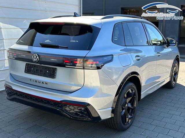 Volkswagen Tiguan R-Line R-Line 1.5 eTSI DSG AHK*5J Garant*BlackStyle*ParkAsstPro*360&deg; Kamera*Android Auto*Navi*SHZ*Matrix*HUD 