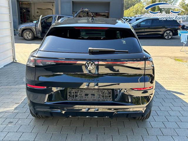 Volkswagen T-Roc R-Line R-Line 1.5 eTSI DSG Neues Modell*AHK*BlackStyle*Matrix*19"*Android Auto*EasyOpen*SHZ*Kamera*ParkAsstPro*ACC*Keyless 