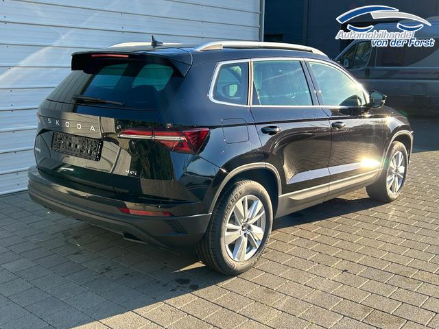 Skoda Karoq Extra Plus Plus 2.0 TDI DSG 4x4 AHK*Android Auto*Matrix*E-Heck*SHZ*ACC*Keyless*Kamera*17" LM* 2Z Klimaauto*SUNSET 