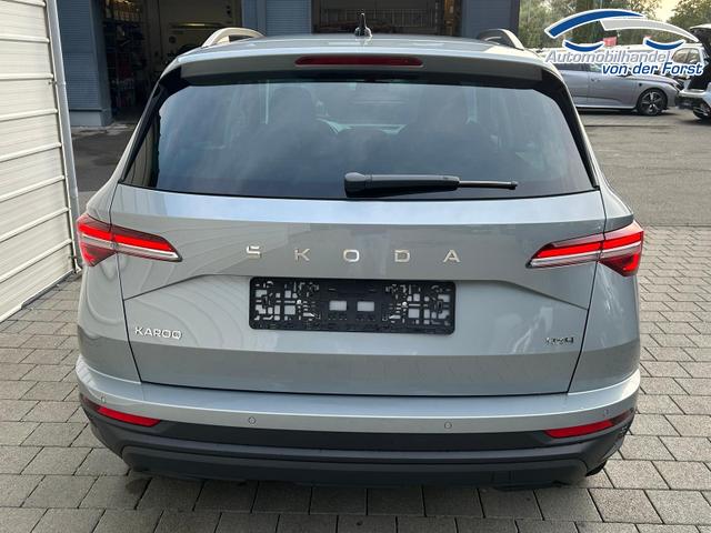 Skoda Karoq Selection Selection 2.0 TDI DSG 4x4 AHK*Android Auto*ACC*EasyOpen*SHZ*Kamera*Keyless*PDC v/h*Klimaauto*SUNSET*LED 