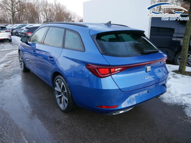 Seat Leon Sportstourer FR 1.5 eTSI Leon Kombi FR 1.5 eTSI DSG*AHK-SCHWENKBAR*NAVI*TEMPOMAT*3-ZONE KILMAAUTOMATIK 